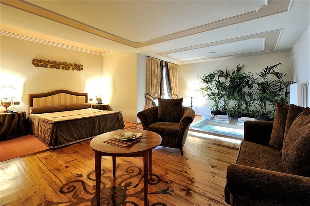 Hotel Orso Grigio Ronzone